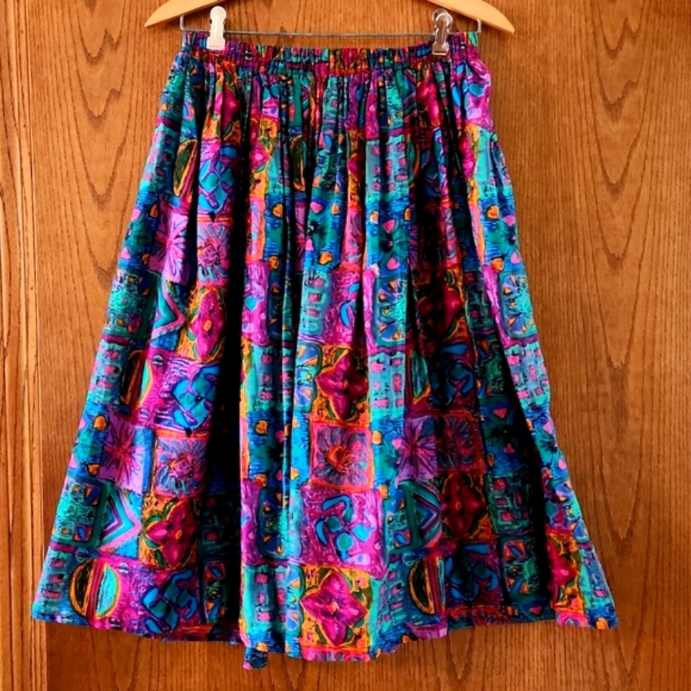 Vintage Beautiful bright Blue Cabana Skirt - has separate lining